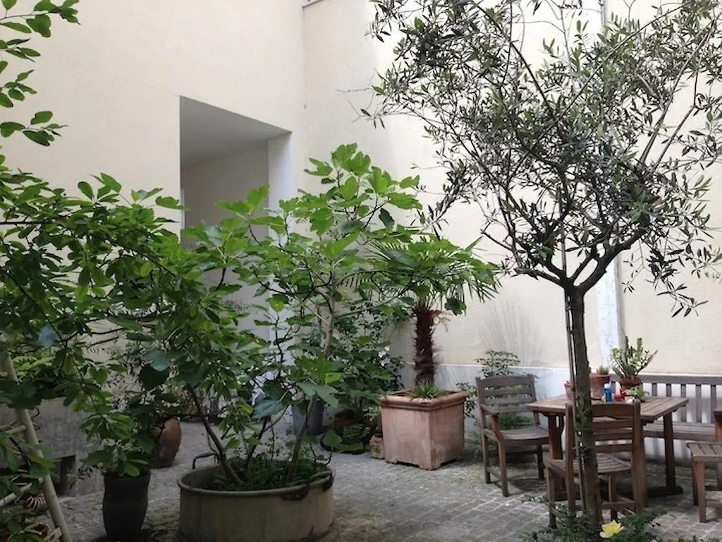 Chambre D'Hotes Annelets 파리 B&B