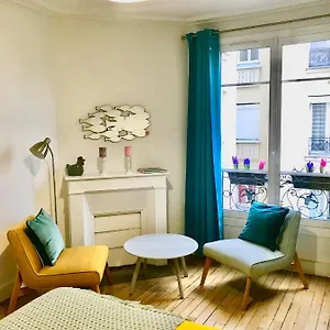 Couette-café Sweet 15, Paris
