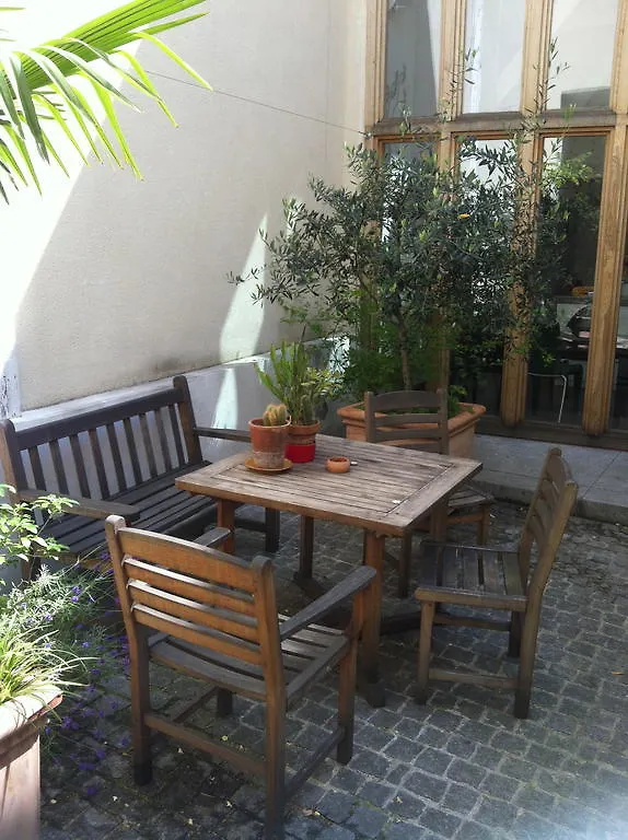 Chambre D'Hotes Annelets Παρίσι Bed and Breakfast